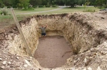 All his neighbours were jealous when he dug a large hole in his backyard